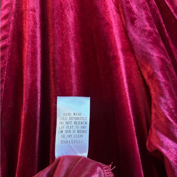 NWT Noelle Red Velvet Midi Dress | Pleated, V-Neck, A-Line | Women’s Plus 2X - Picture 15 of 16